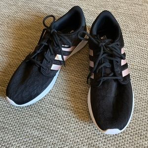 Adidas Cloudfoam Sneakers